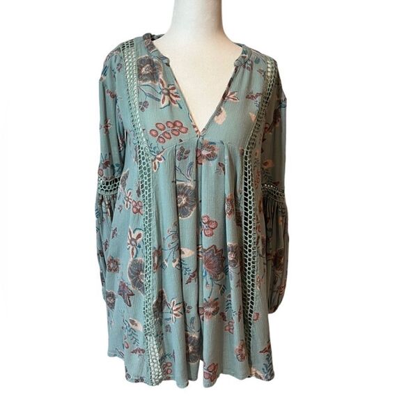 Free People Tops - FREE PEOPLE Cottage Core floral 'Flow My Way' Mint V-Neck Tunic extra small